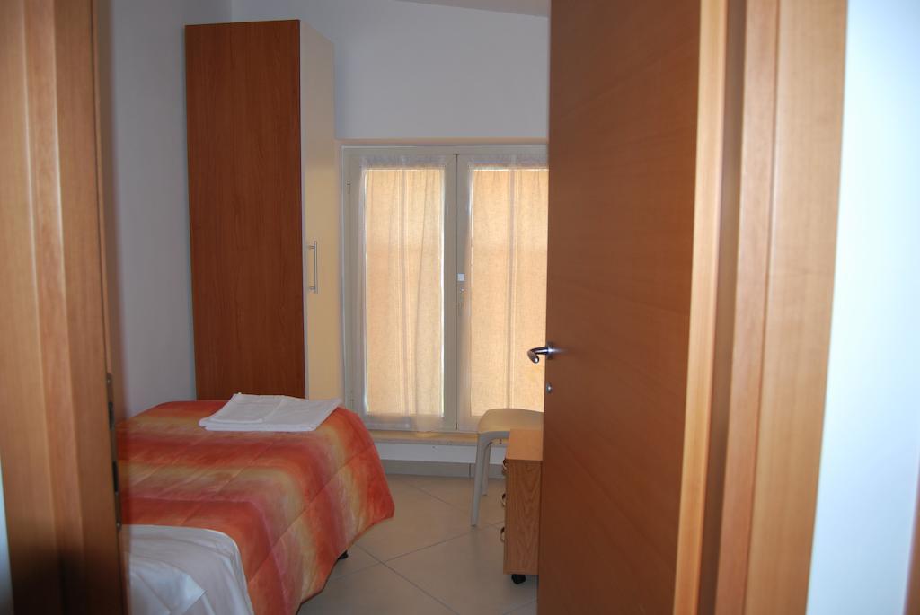 Nereto Hotel Europa חדר תמונה