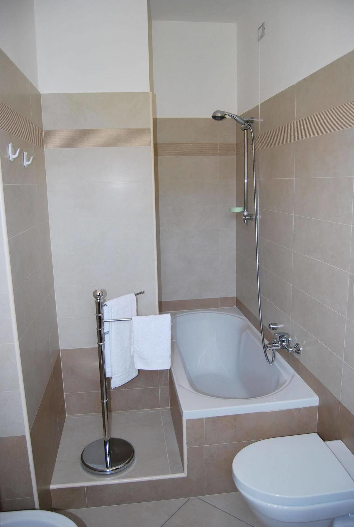 Nereto Hotel Europa מראה חיצוני תמונה